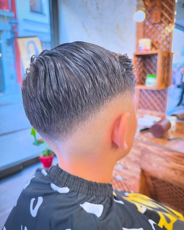 Instagram post from sherostyle2_friseur. This post is in position 17.