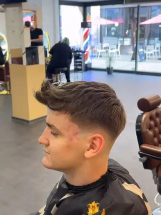 Instagram post from sherostyle2_friseur. This post is in position 6.